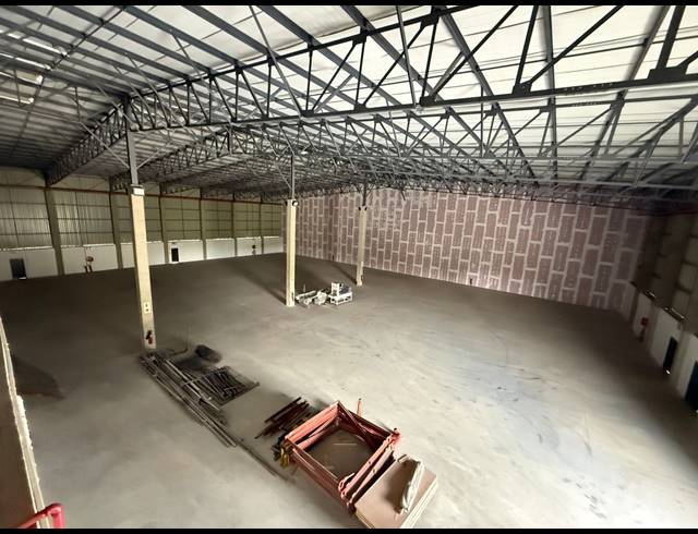 3,743M² WAREHOUSE TO LET IN SPARTAN